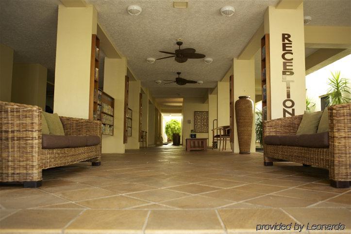 Sea Change Beachfront Apartments Trinity Beach Extérieur photo