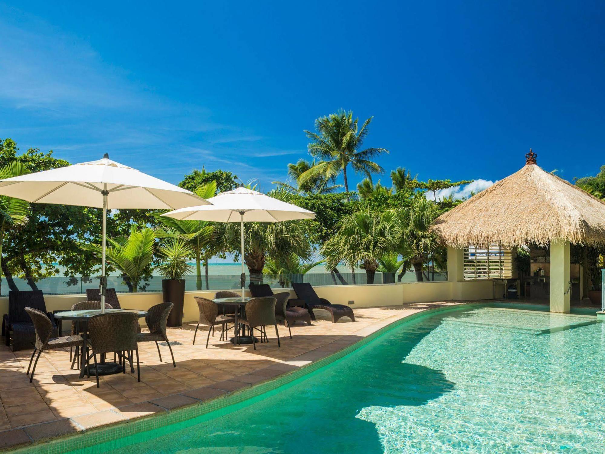 Sea Change Beachfront Apartments Trinity Beach Extérieur photo