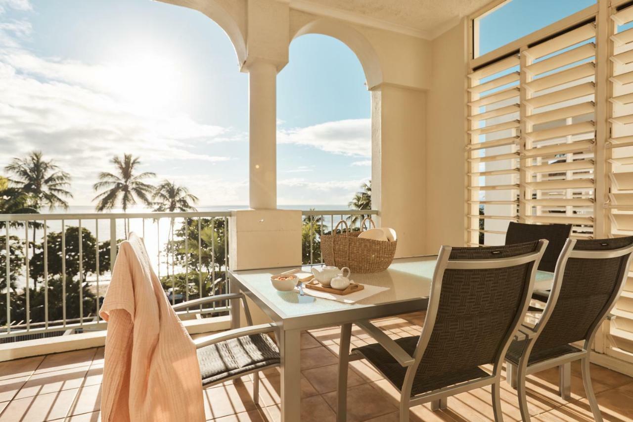 Sea Change Beachfront Apartments Trinity Beach Extérieur photo